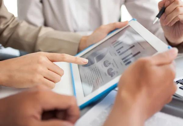 Start Your Search for a Financial Advisor Near Me Today