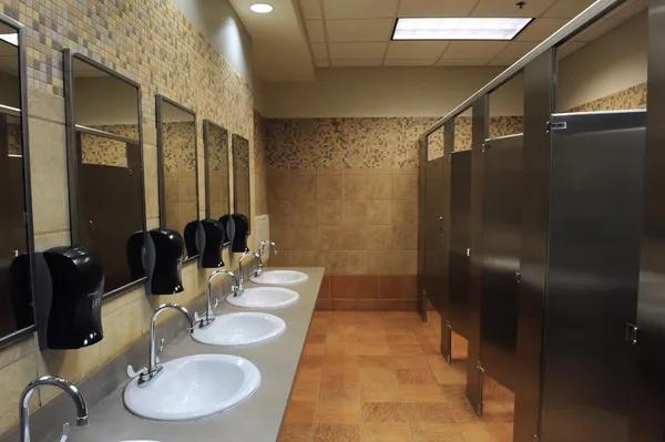 Choosing the Right Commercial Sink for Your Business